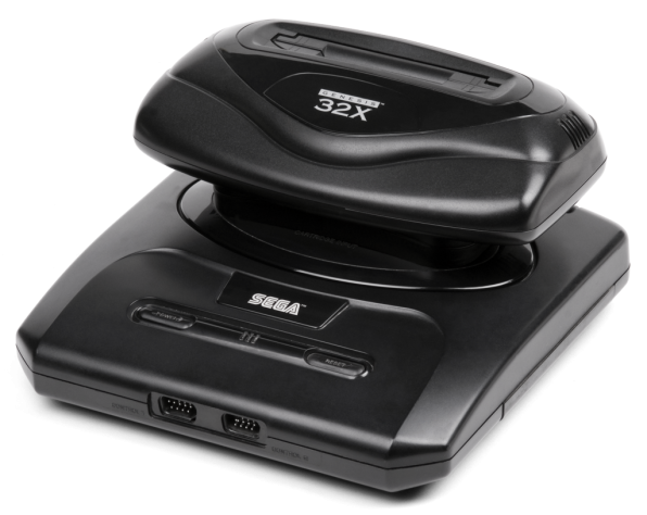 Sega 32x - аддон к Genesis, позволяющий запускать 32-битные игры. По изначальной задумке, этот аддон должен был быть предназначен для игроков, которые не могут позволить себе дорогостоящий Saturn, и для того, чтобы заполнить паузу в преддверии не скорого релиза Saturn на рынке США.