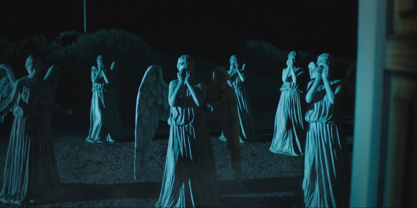 Плачущие Ангелы, кадр из эпизода &quot;Деревня Ангелов&quot;