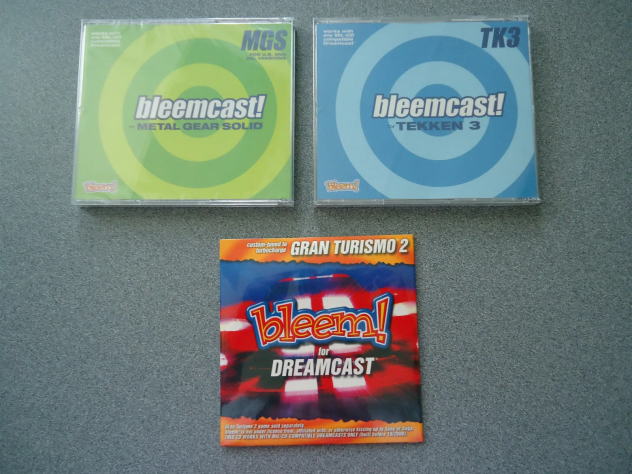 Примерно так выглядели диски для Dreamcast