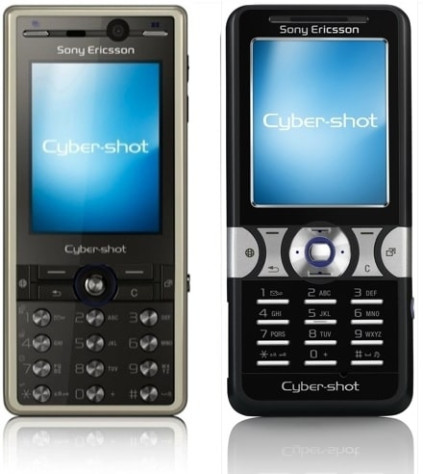 Примеры телефонов линейки Cyber-shot (слева - K810, справа - K550i).