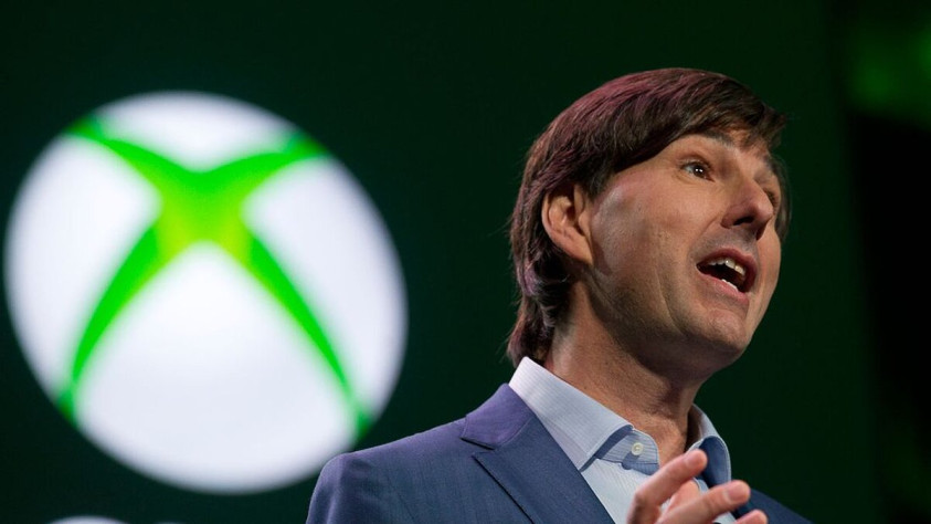 Дон Мэттрик занял пост руководителя Xbox в 2007 году. Он сыграл ключевую роль в расширении Xbox Live и успешном запуске Kinect.